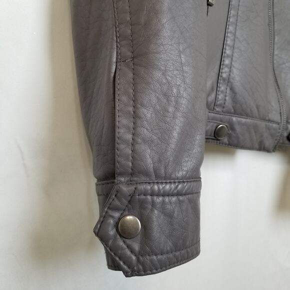 Jou Jou J2 Women's Gray Faux Leather Jacket Lined Zip Up 4 Zip Pockets Size M - Picture 2 of 11